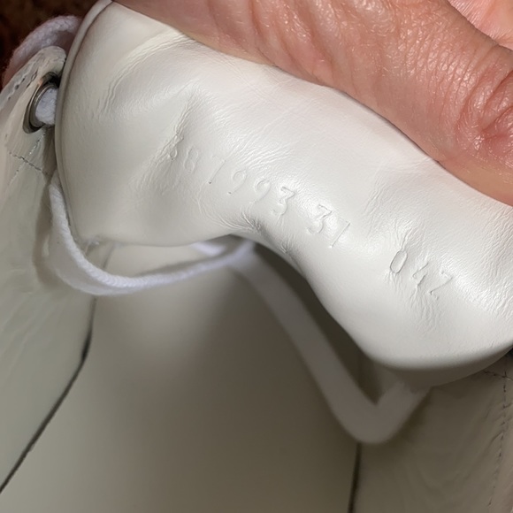 Gucci Ace Leather Sneakers - Picture 6 of 8